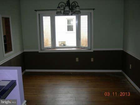 39 Waterview Road Dundalk, MD 21222 - Photo 7 of 13 Interior (General)