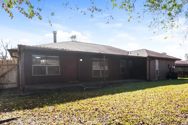 $1,825 | 13411 Reads Court, Houston, TX 77015