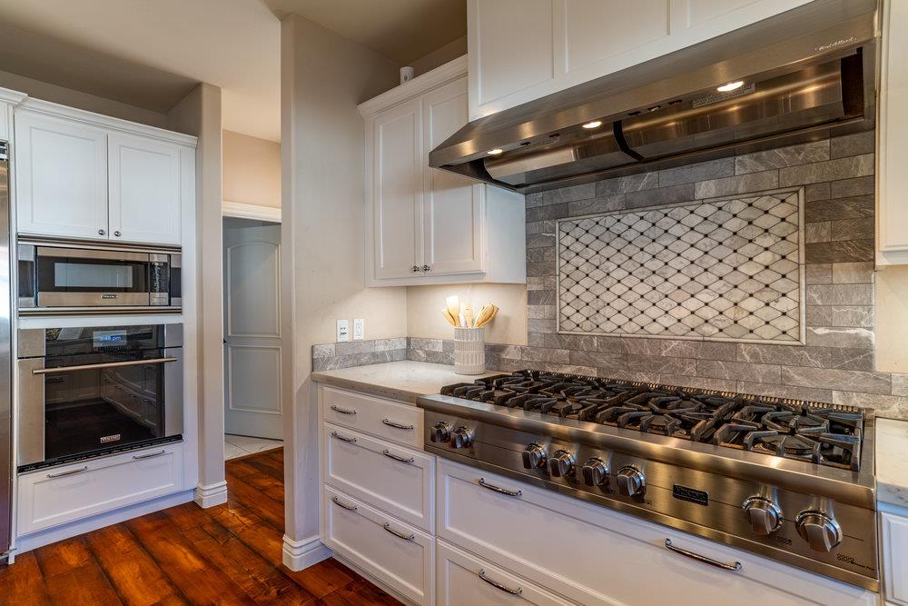 2985 Day Road Gilroy, CA 95020 - Photo 37 of 100 a kitchen with a stove and a refrigerator