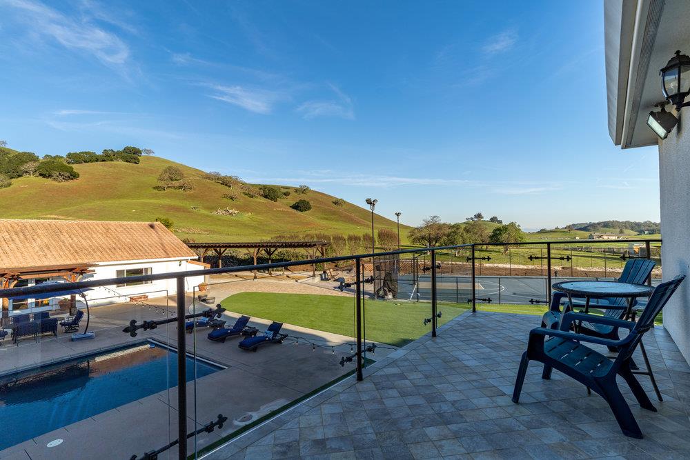 2985 Day Road Gilroy, CA 95020 - Photo 50 of 100