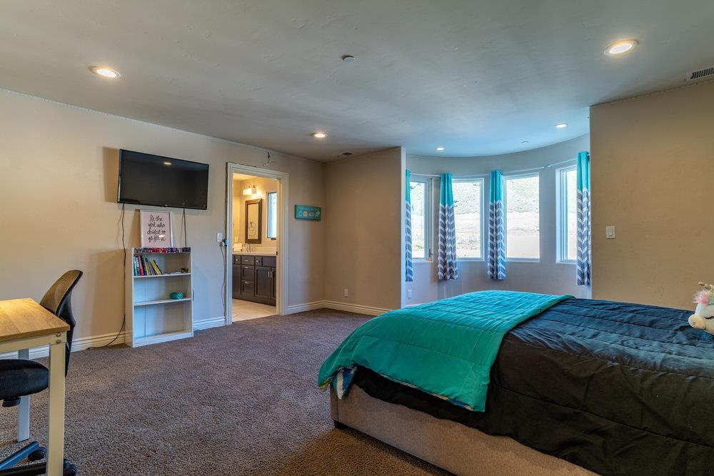 2985 Day Road Gilroy, CA 95020 - Photo 61 of 100 a bedroom with a bed and furniture