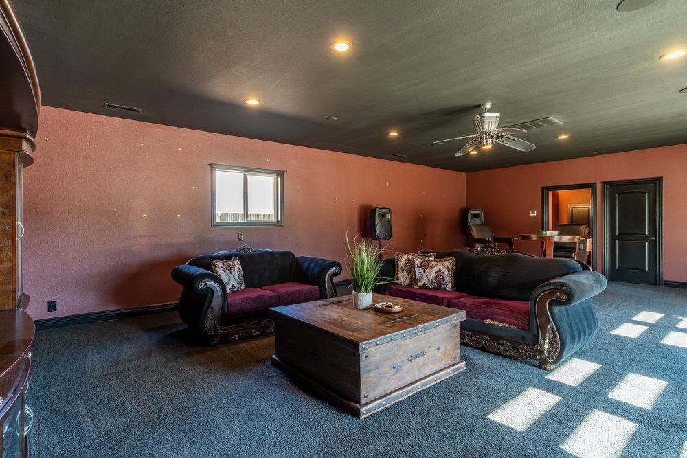 2985 Day Road Gilroy, CA 95020 - Photo 90 of 100 a living room with furniture