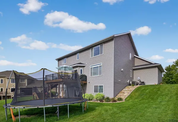 $629,900 | 1882 Kerry Drive Northeast, Rochester, MN 55906