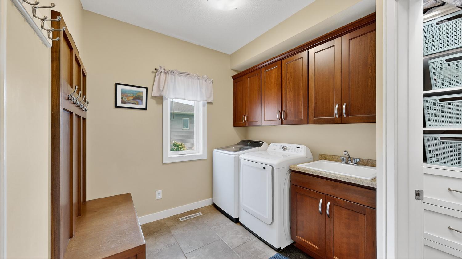 1882 Kerry Drive Northeast Rochester, MN 55906 - Photo 7 of 59