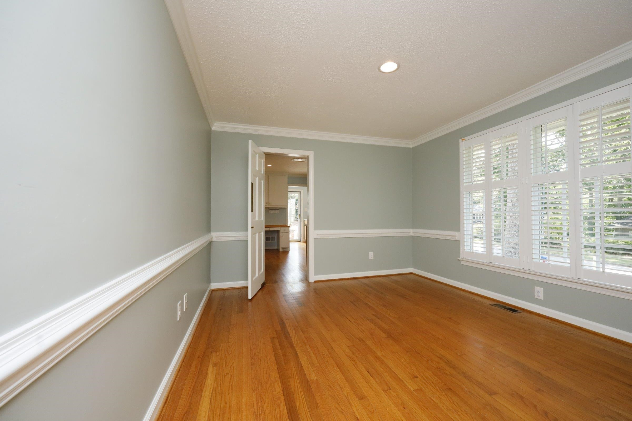 5204 Coronado Drive Raleigh, NC 27609 - Photo 9 of 41 Photo 9