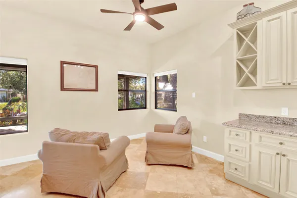 $3,150 | 50 Lazy Lane, Kemah, TX 77565