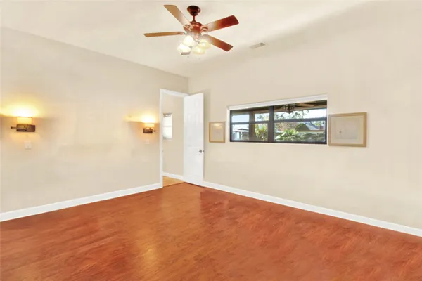 $3,150 | 50 Lazy Lane, Kemah, TX 77565