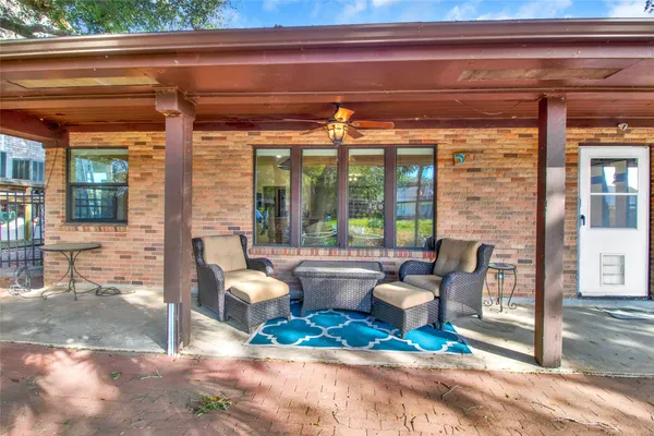 $3,150 | 50 Lazy Lane, Kemah, TX 77565