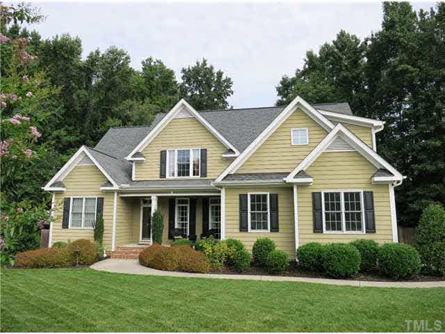 1627 Weatherford Circle Raleigh, NC 27604 - Photo 1 of 25 Gorgeous 7 yr-old ITB 1.5-story w/4BR/2.5BA (or 3BRs + BonusRm) in Bennett Woods, minutes to Seaboard/Glenwood South/downtown!