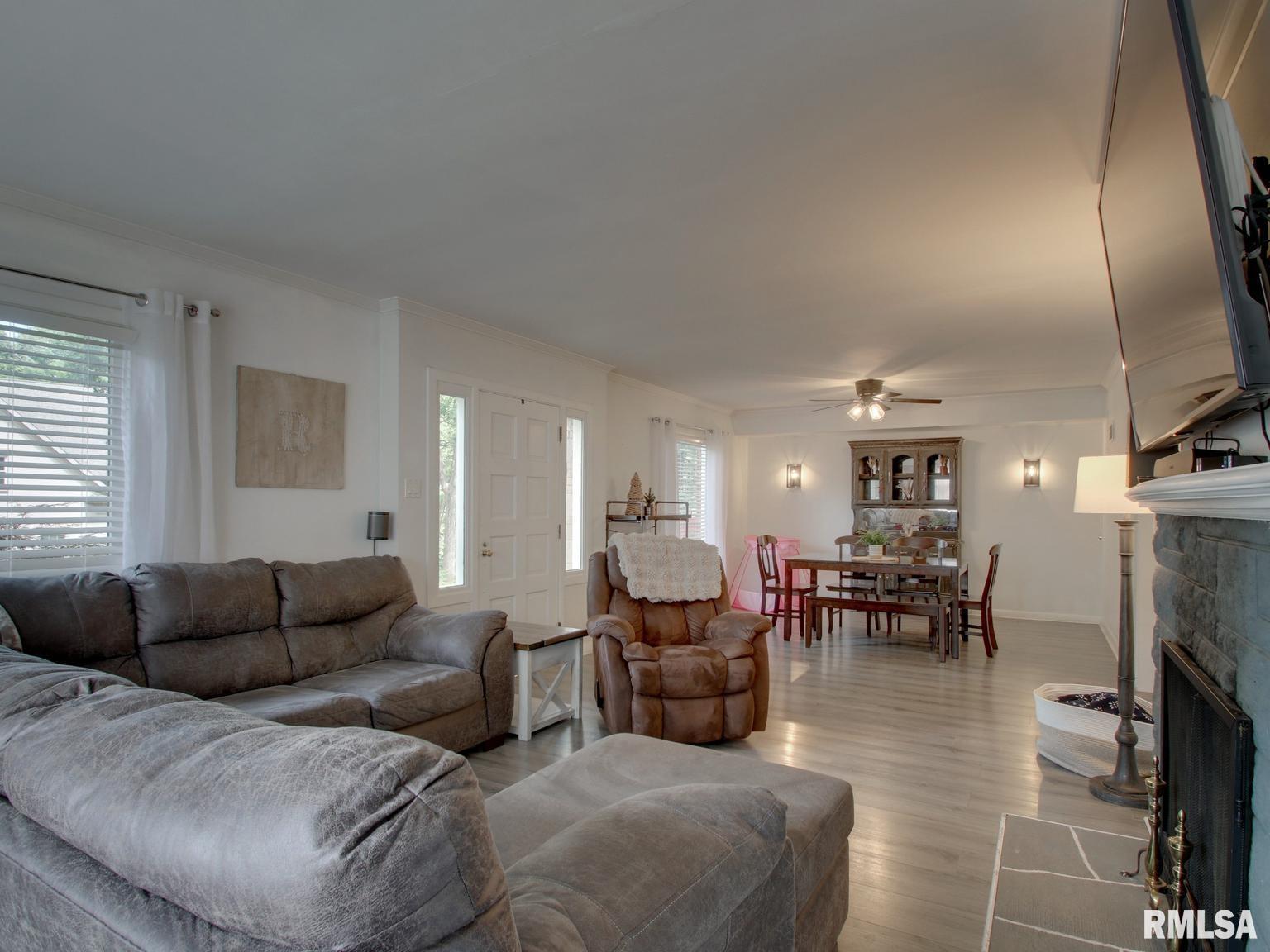 95 Woodlawn Road Quincy, IL 62301 - Photo 7 of 30