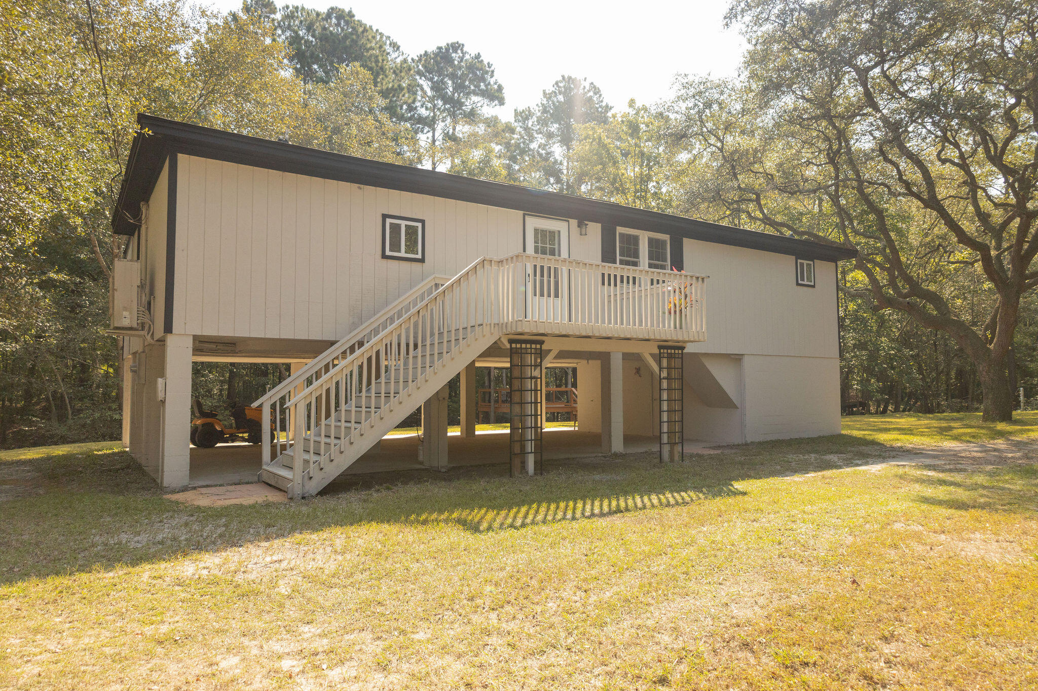 88 Turtle Court Ridgeville, SC 29472 - Photo 2 of 36 3T6A4792
