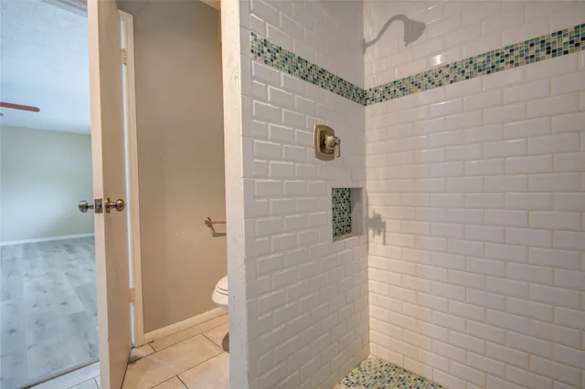 $2,600 | 14211 Ella Lee Lane, Houston, TX 77077