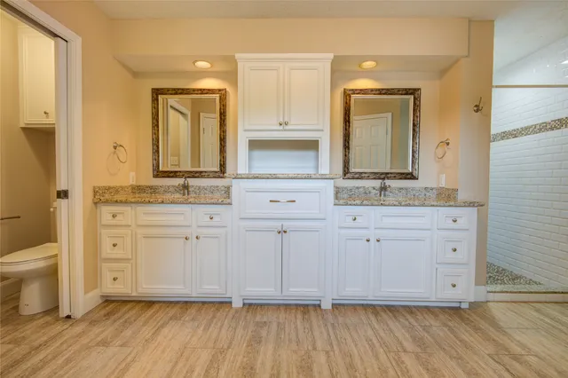 $2,600 | 14211 Ella Lee Lane, Houston, TX 77077