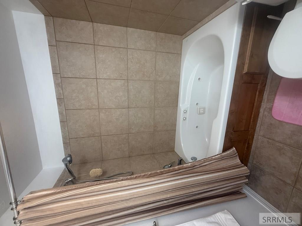 1620 Sun Hill Loop Pocatello, ID 83201 - Photo 19 of 35