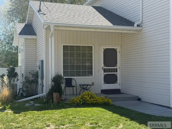 $339,900 | 1620 Sun Hill Loop, Pocatello, ID 83201