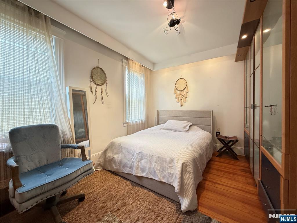 799 2nd Street Secaucus, NJ 07094 - Photo 11 of 48