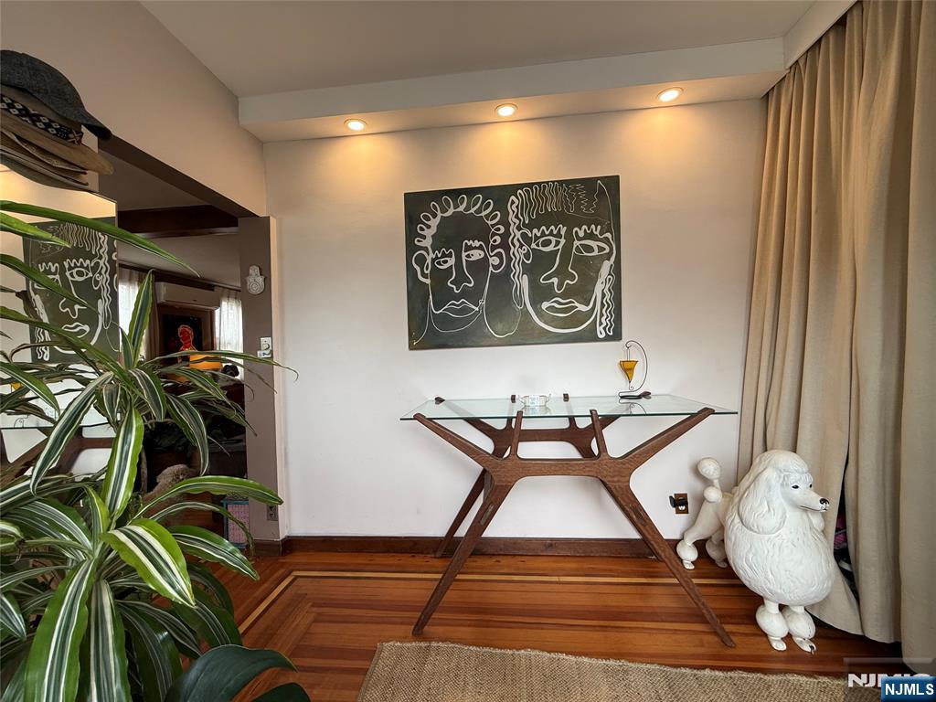 799 2nd Street Secaucus, NJ 07094 - Photo 5 of 48