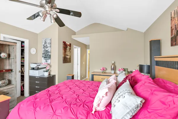$2,800 | 1263 Tamarack Drive, Bartlett, IL 60103