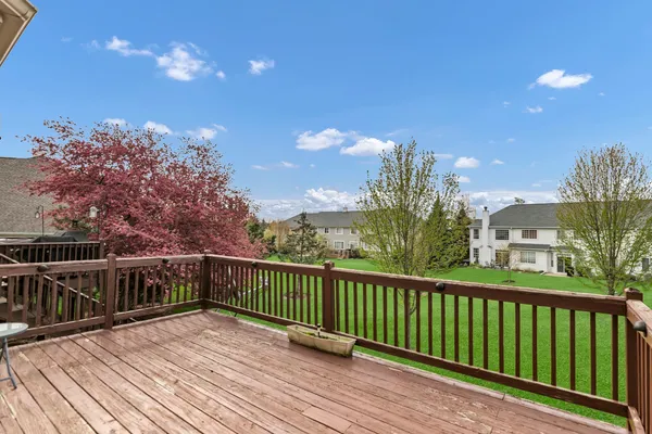 $2,800 | 1263 Tamarack Drive, Bartlett, IL 60103