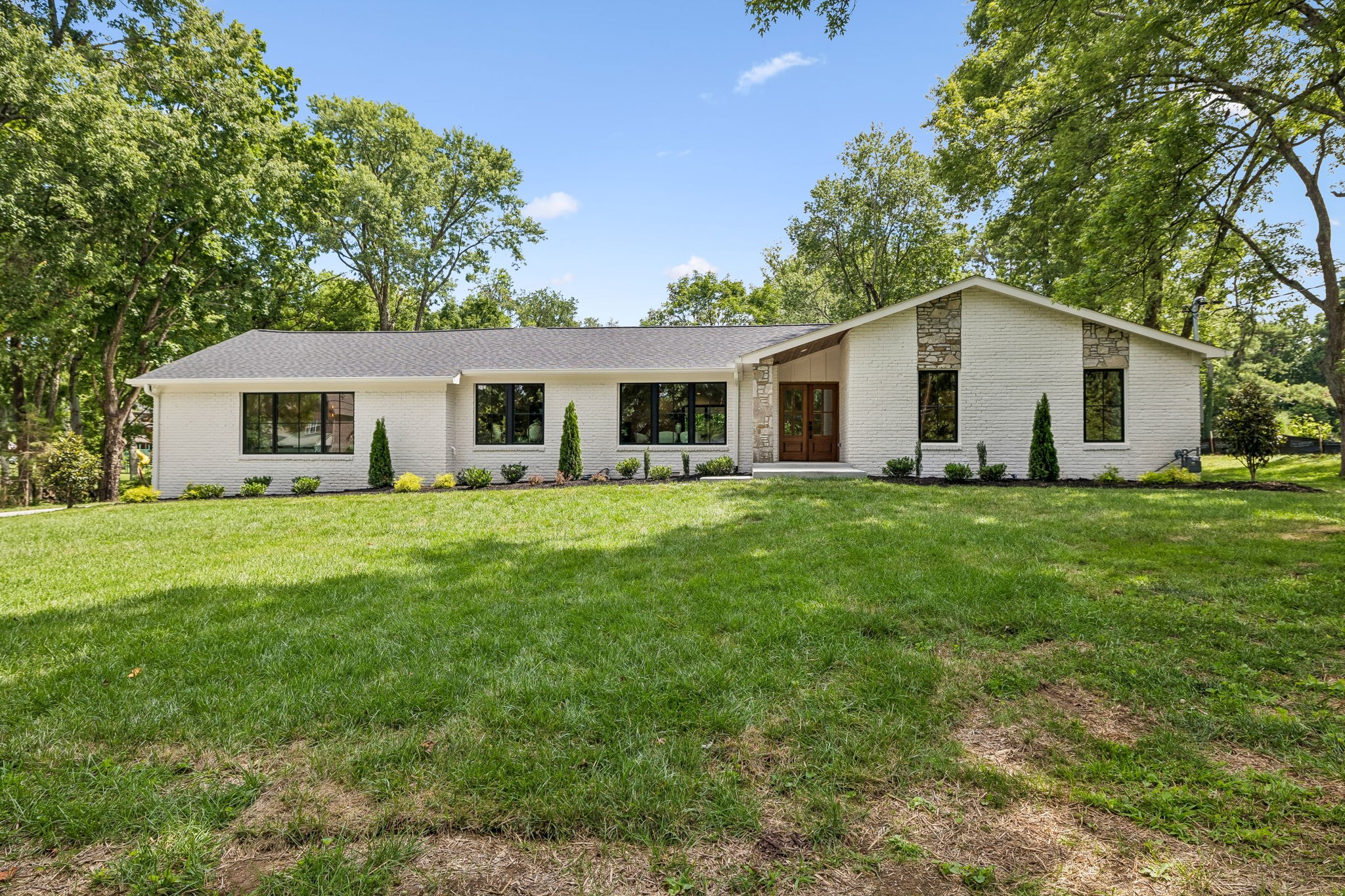 8011 Wikle Road East Brentwood, TN 37027 - Photo 3 of 82