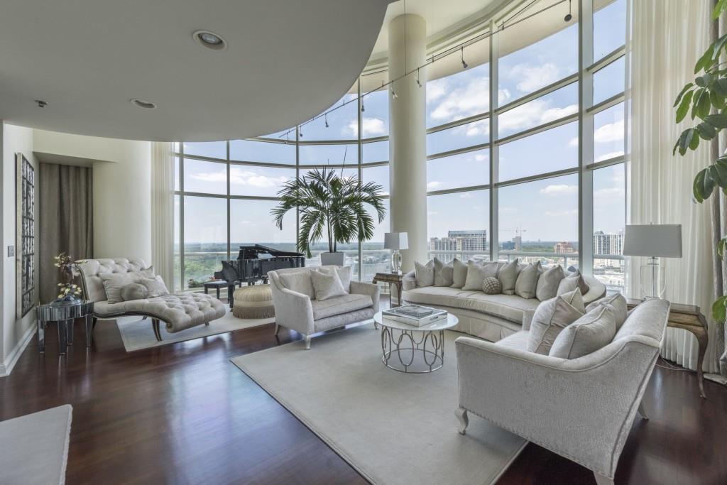 2881 Peachtree Road, Unit 2401 Atlanta, GA 30305 - Photo 1 of 1