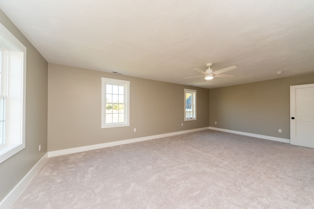 61 Boutelle Road Sterling, MA 01564 - Photo 17 of 30