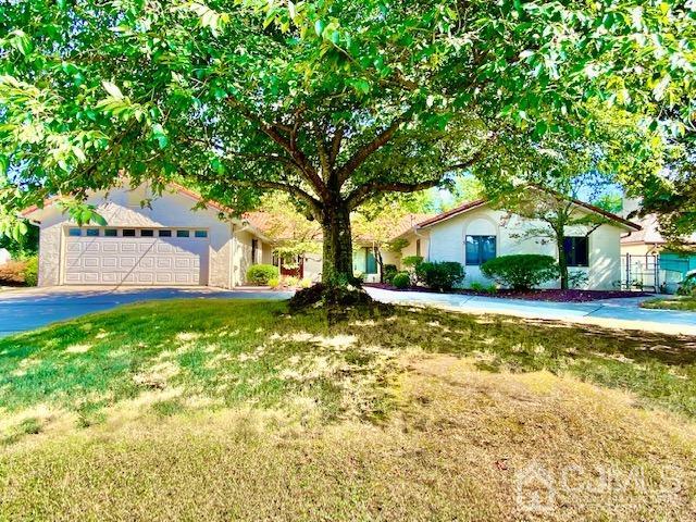 166 Lloyd Road Aberdeen, NJ 07747 - Photo 5 of 56 a front view of house with yard and green space
