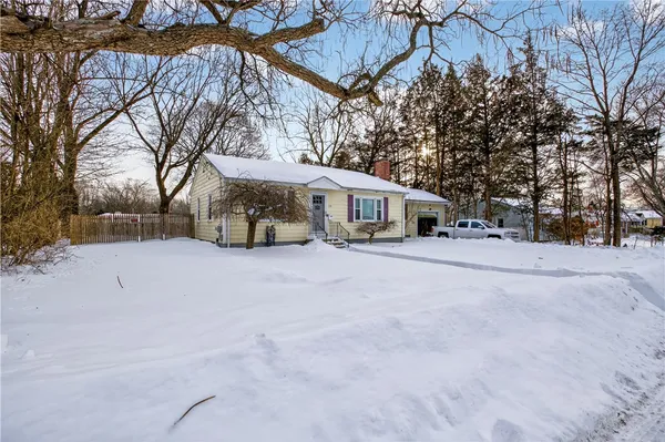 $425,000 | 110 Panto Road, Warwick, RI 02886