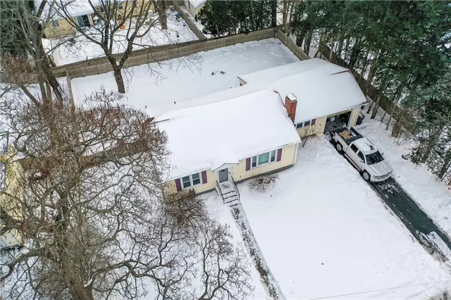 $425,000 | 110 Panto Road, Warwick, RI 02886