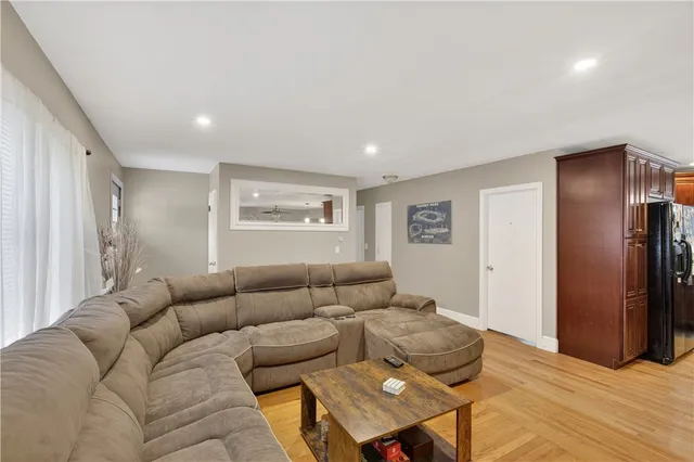 $425,000 | 110 Panto Road, Warwick, RI 02886