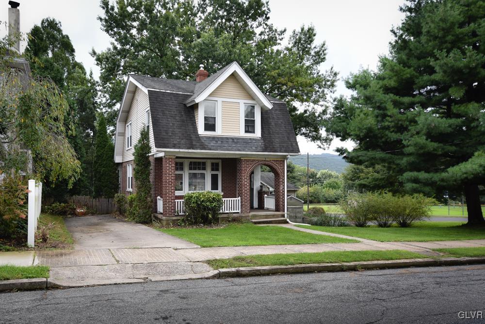 1129 Spring Street Bethlehem, PA 18018 - Photo 1 of 50 Gallery Image 1