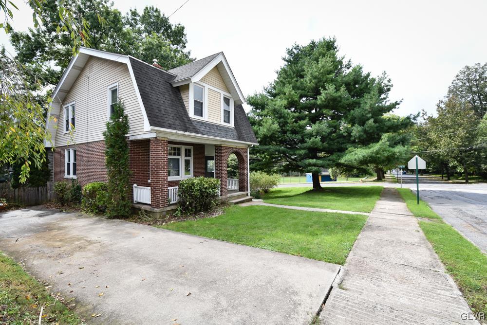 1129 Spring Street Bethlehem, PA 18018 - Photo 13 of 50 Gallery Image 13