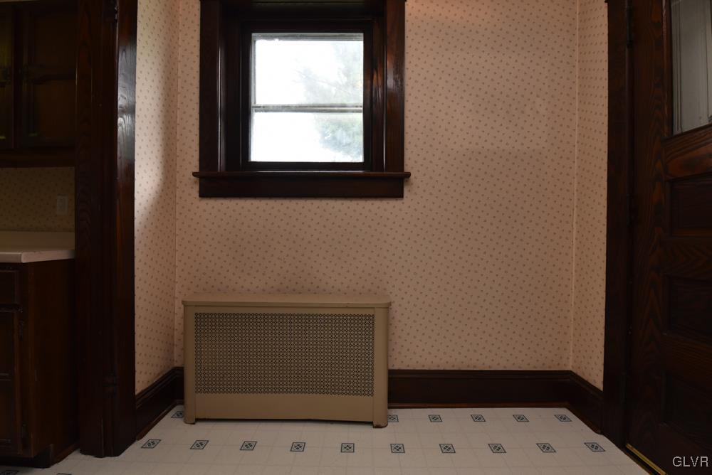 1129 Spring Street Bethlehem, PA 18018 - Photo 19 of 50 Gallery Image 19