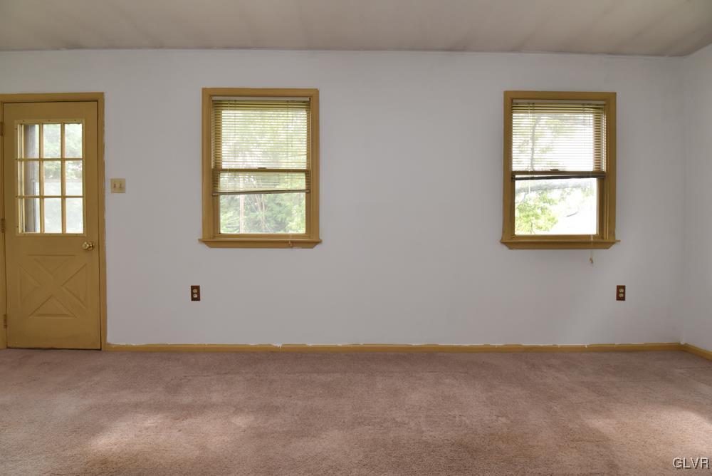 1129 Spring Street Bethlehem, PA 18018 - Photo 29 of 50 Gallery Image 29