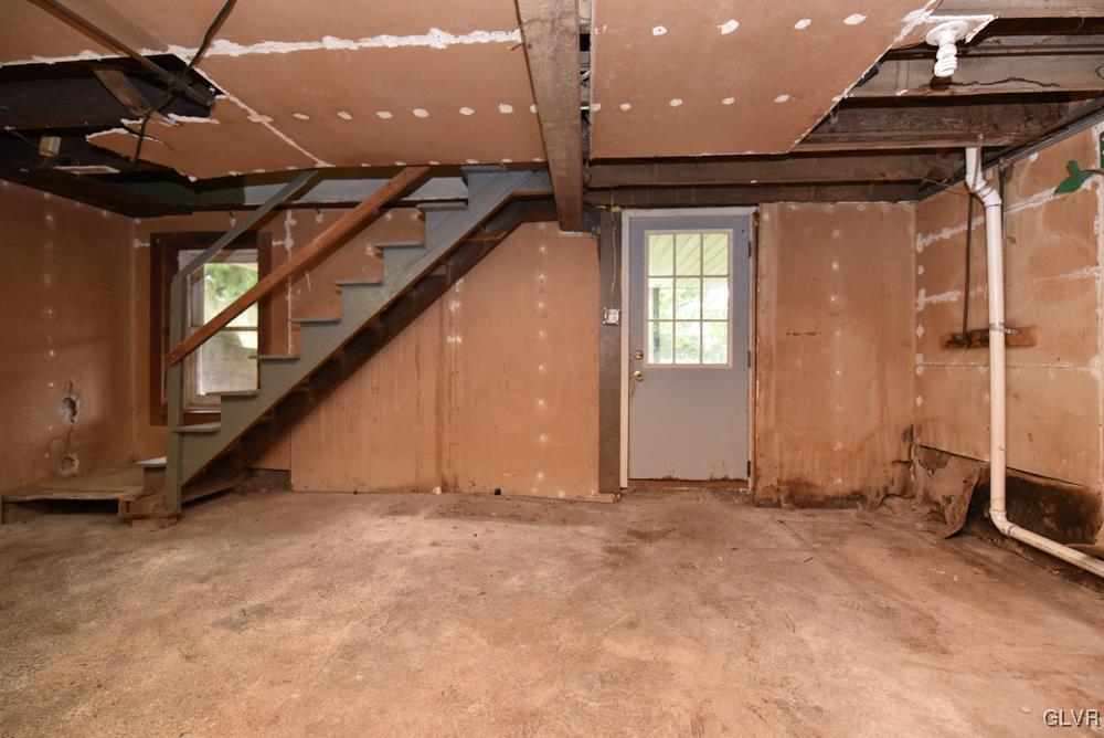 1129 Spring Street Bethlehem, PA 18018 - Photo 45 of 50 Gallery Image 45