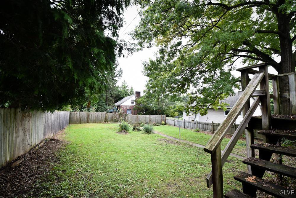 1129 Spring Street Bethlehem, PA 18018 - Photo 46 of 50 Gallery Image 46