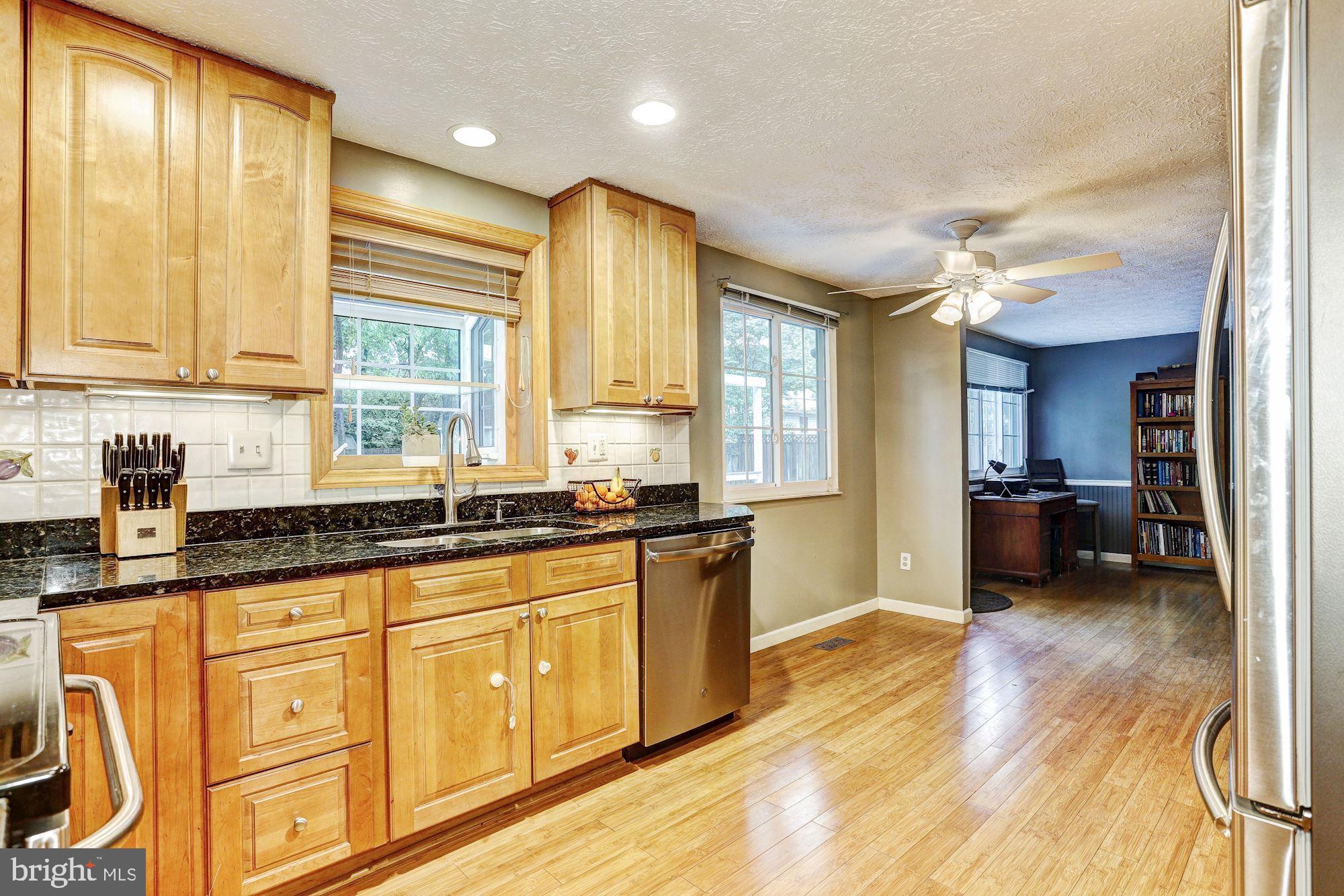 7726 Baggins Road Hanover, MD 21076 - Photo 6 of 28 Kitchen