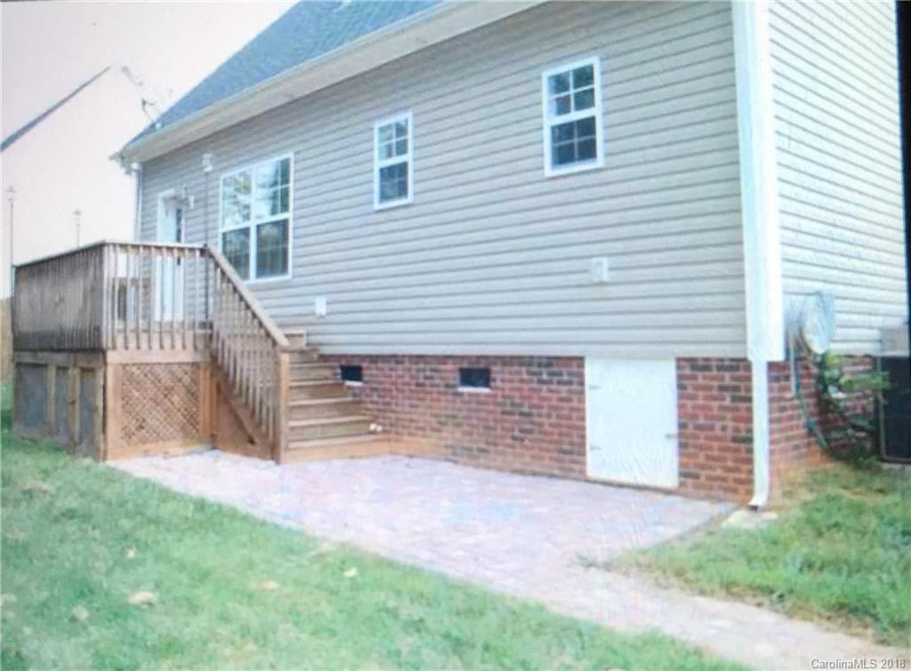 112 Pheasant Ridge Circle York, SC 29745 - Photo 2 of 3 Gallery Image 2