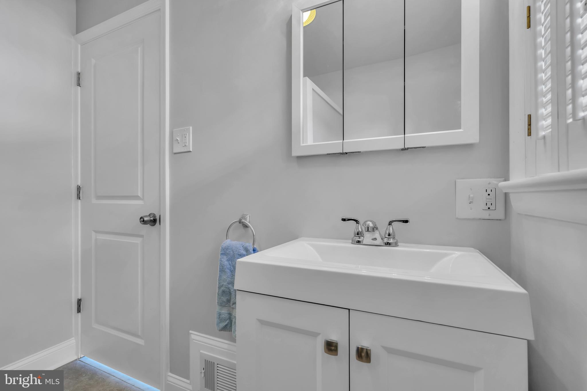 1306 2nd Street Delanco, NJ 08075 - Photo 28 of 51 Gallery Image 28