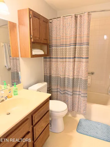 $324,900 | 5309 Comice Way, Knoxville, TN 37918