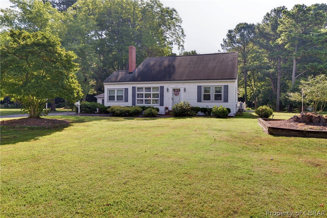 722 Yorktown Road Poquoson, VA 23662 - Photo 3 of 48