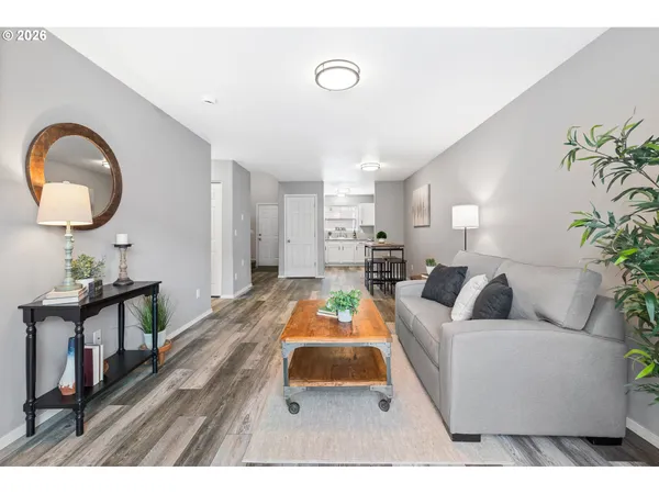 $260,000 | 19159 Southeast Yamhill Street, Unit 15, Portland, OR 97233