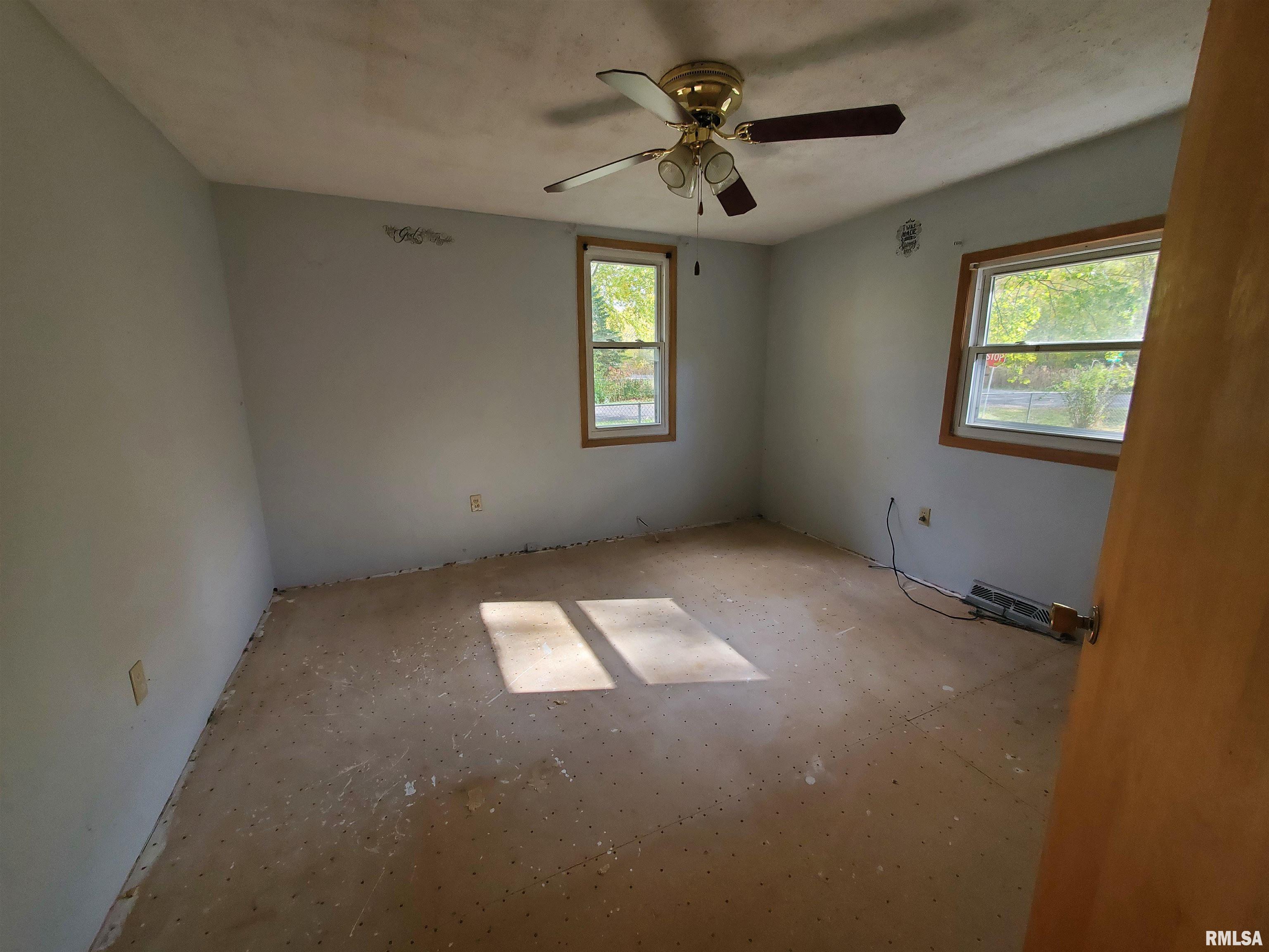 1805 French Street Rock Falls, IL 61071 - Photo 2 of 15