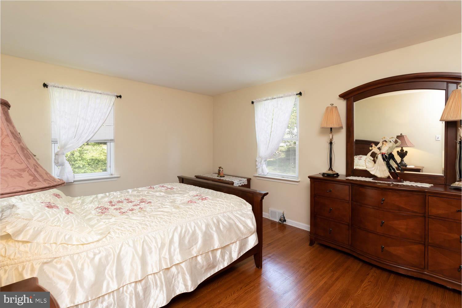 203 West County Line Road Hatboro, PA 19040 - Photo 19 of 29 Gallery Image 19