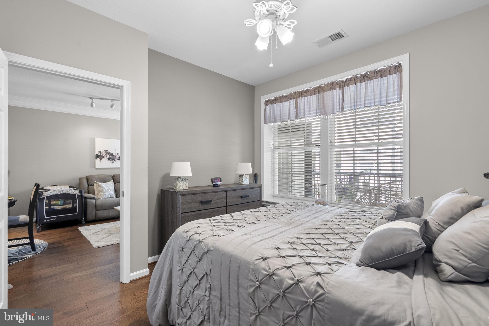 27 Booth Street, Unit 346 Gaithersburg, MD 20878 - Photo 18 of 29