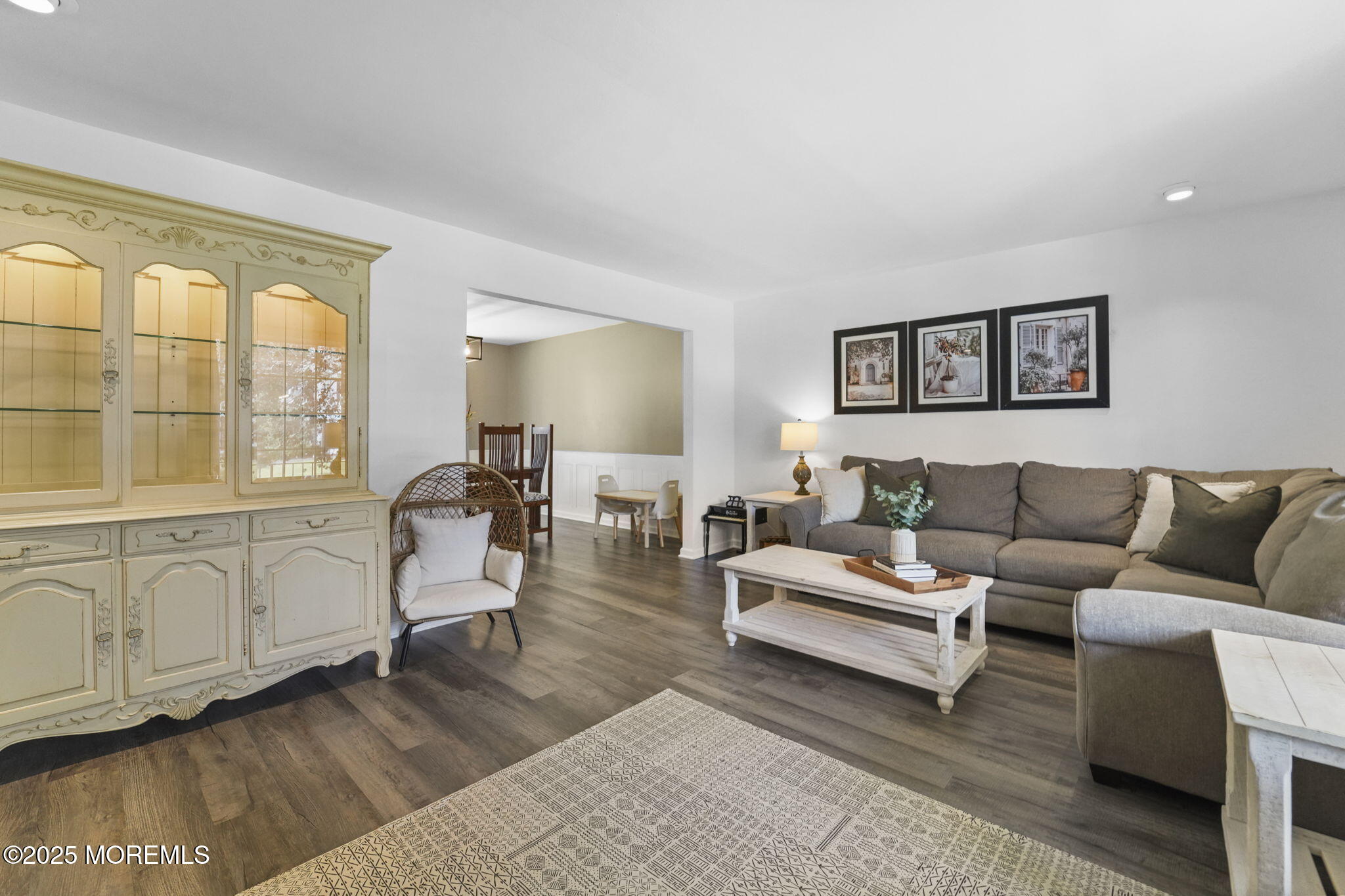 17 Bronia Street Howell, NJ 07731 - Photo 5 of 33 16-web-or-mls-DSC08468