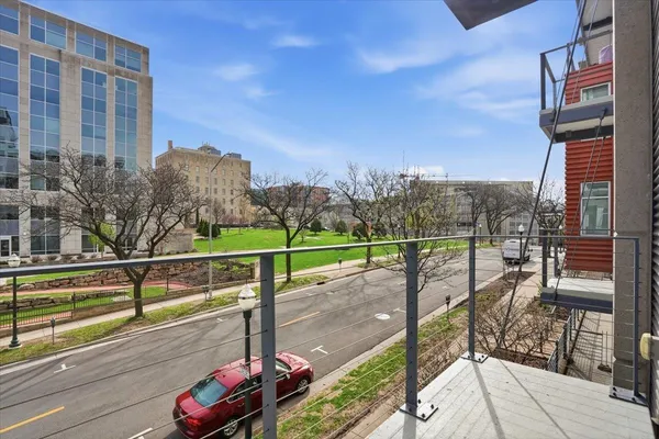 $335,000 | 309 West Washington Avenue, Unit 311, Madison, WI 53703