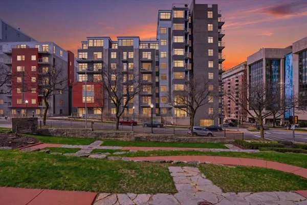 $335,000 | 309 West Washington Avenue, Unit 311, Madison, WI 53703