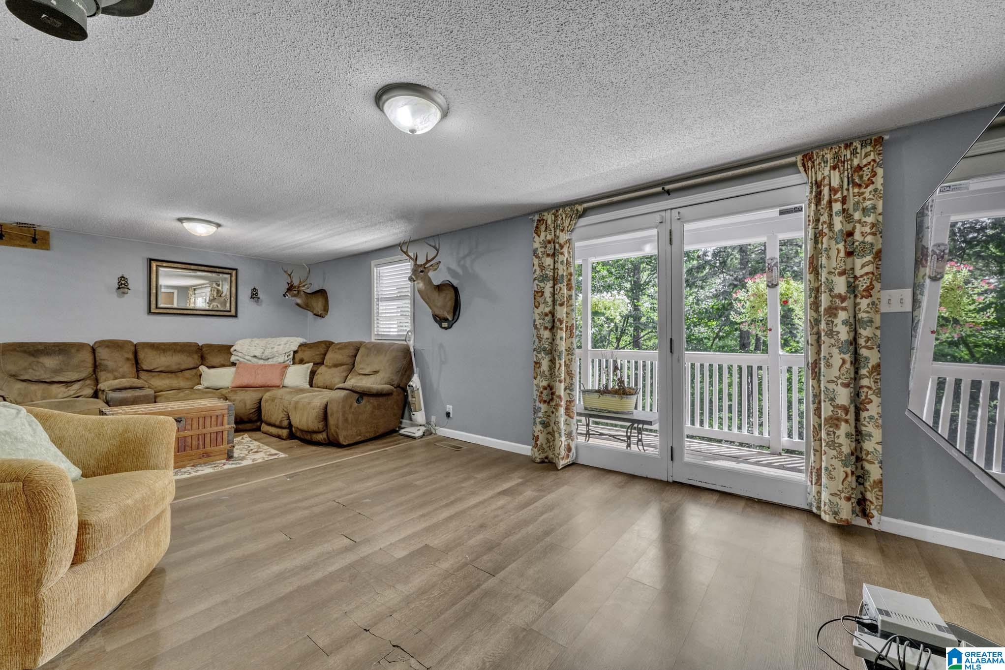325 Turtle Dove Road Warrior, AL 35180 - Photo 4 of 42