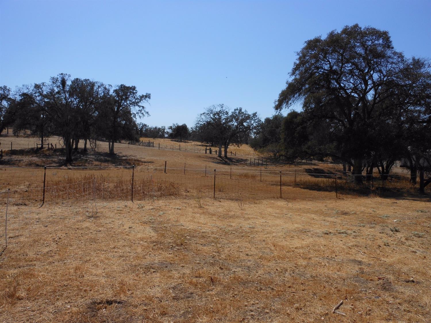 33306 Vetoll Road, Unit 2 Coarsegold, CA 93614 - Photo 27 of 53 Gallery Image 27
